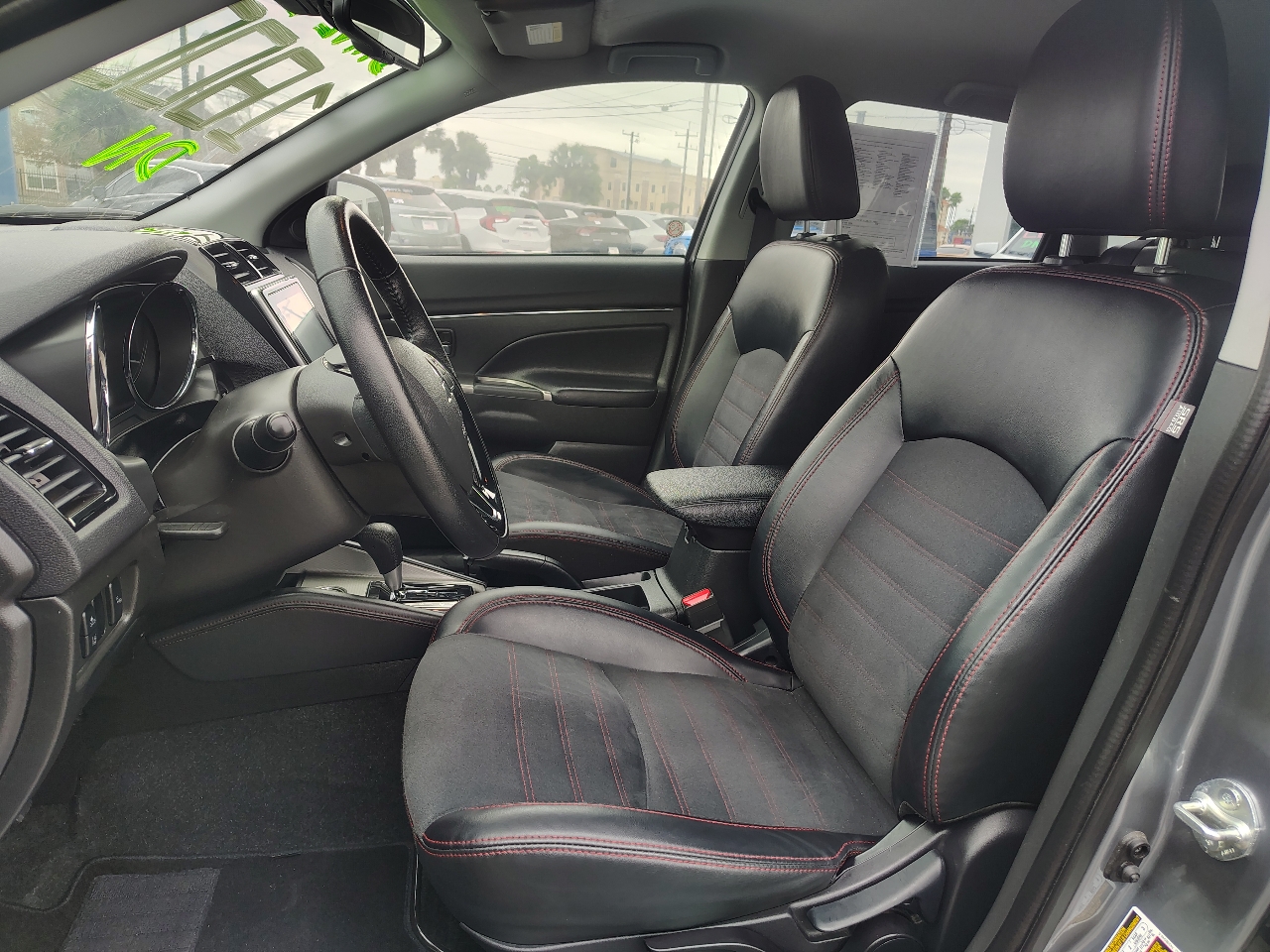 Mitsubishi Outlander Sport 2.0 ES 4WD 2024