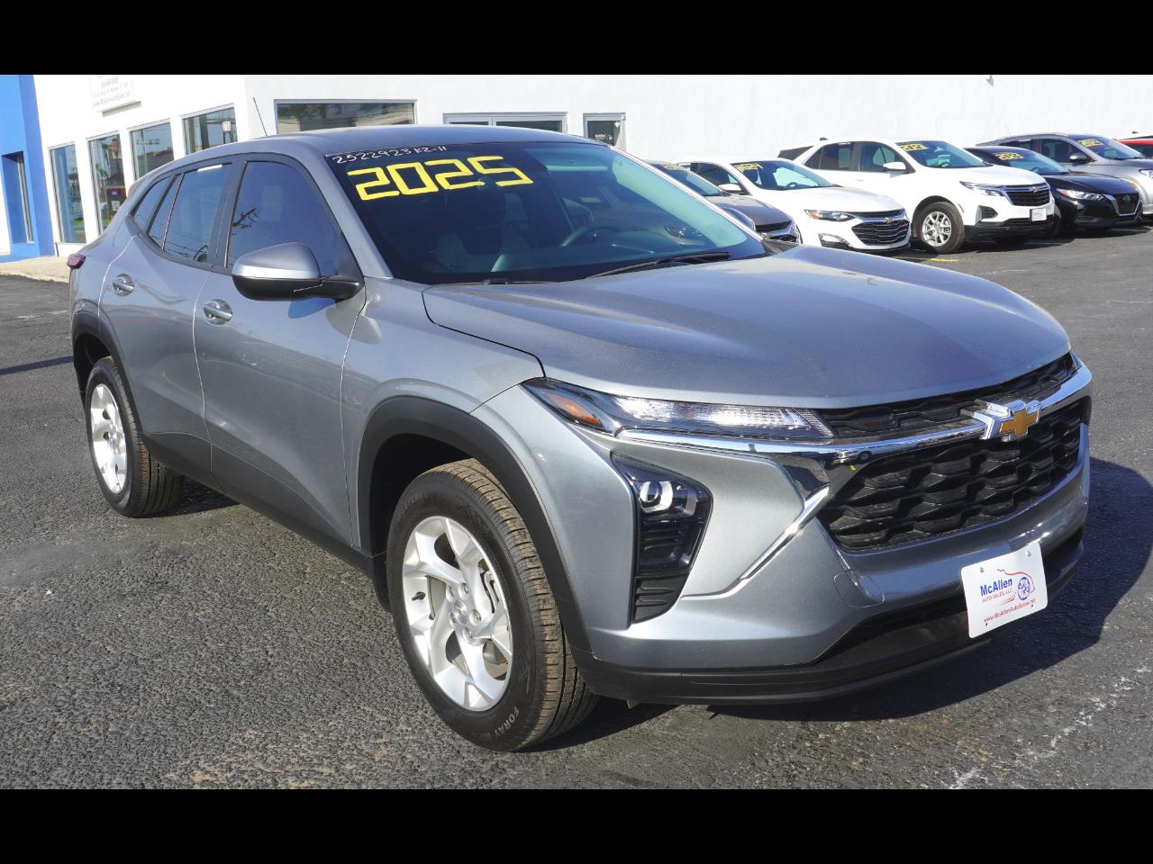 2025 Chevrolet Trax LS