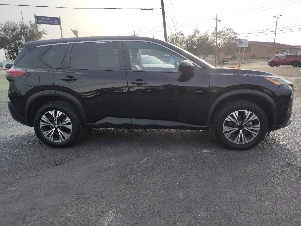 Nissan Rogue SV AWD 2023