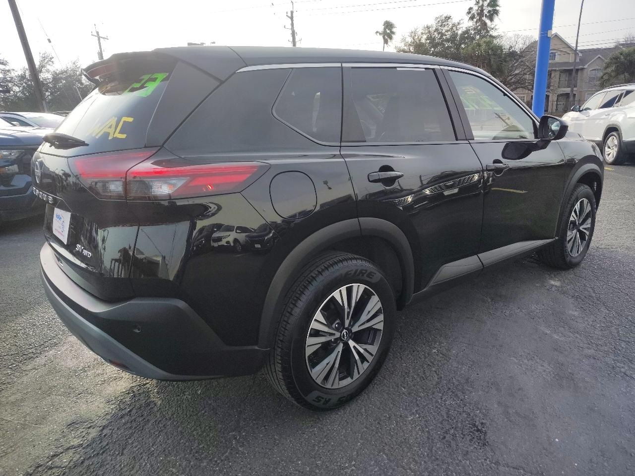 Nissan Rogue SV AWD 2023