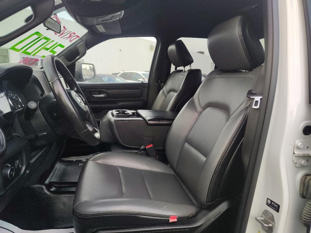 RAM 1500 Tradesman Quad Cab 2WD 2022