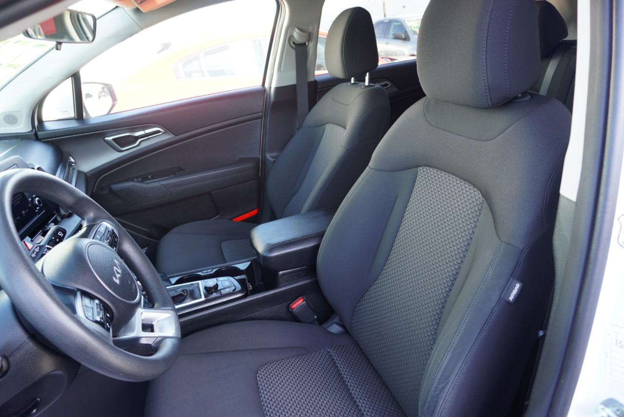 Kia Sportage LX FWD 2023