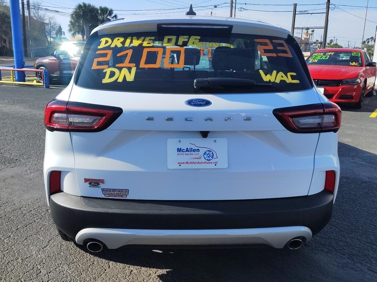 Ford Escape Base 2023