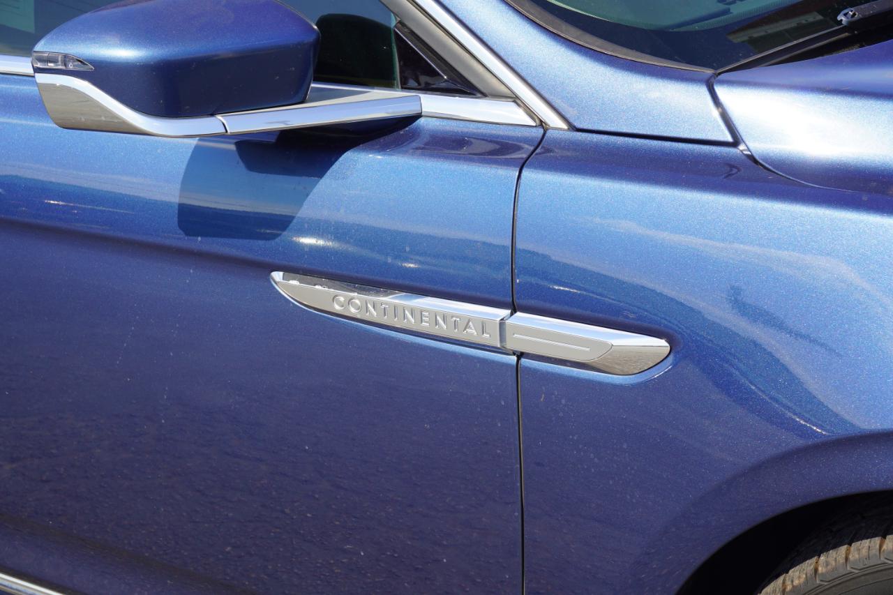 Lincoln Continental Select AWD 2018