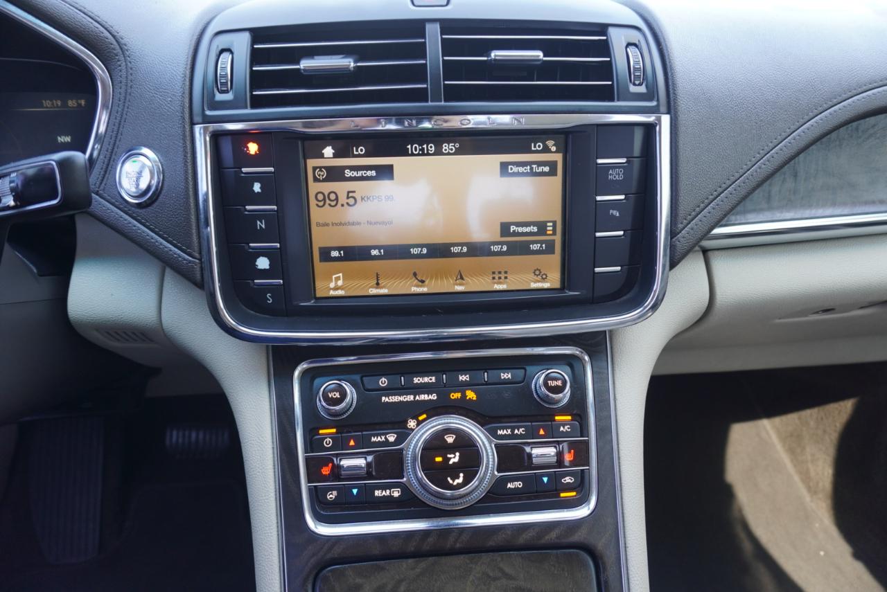 Lincoln Continental Select AWD 2018