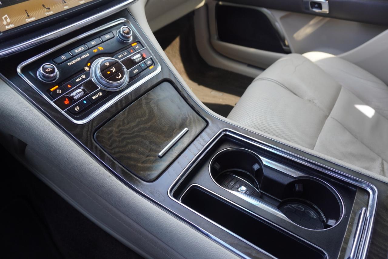 Lincoln Continental Select AWD 2018