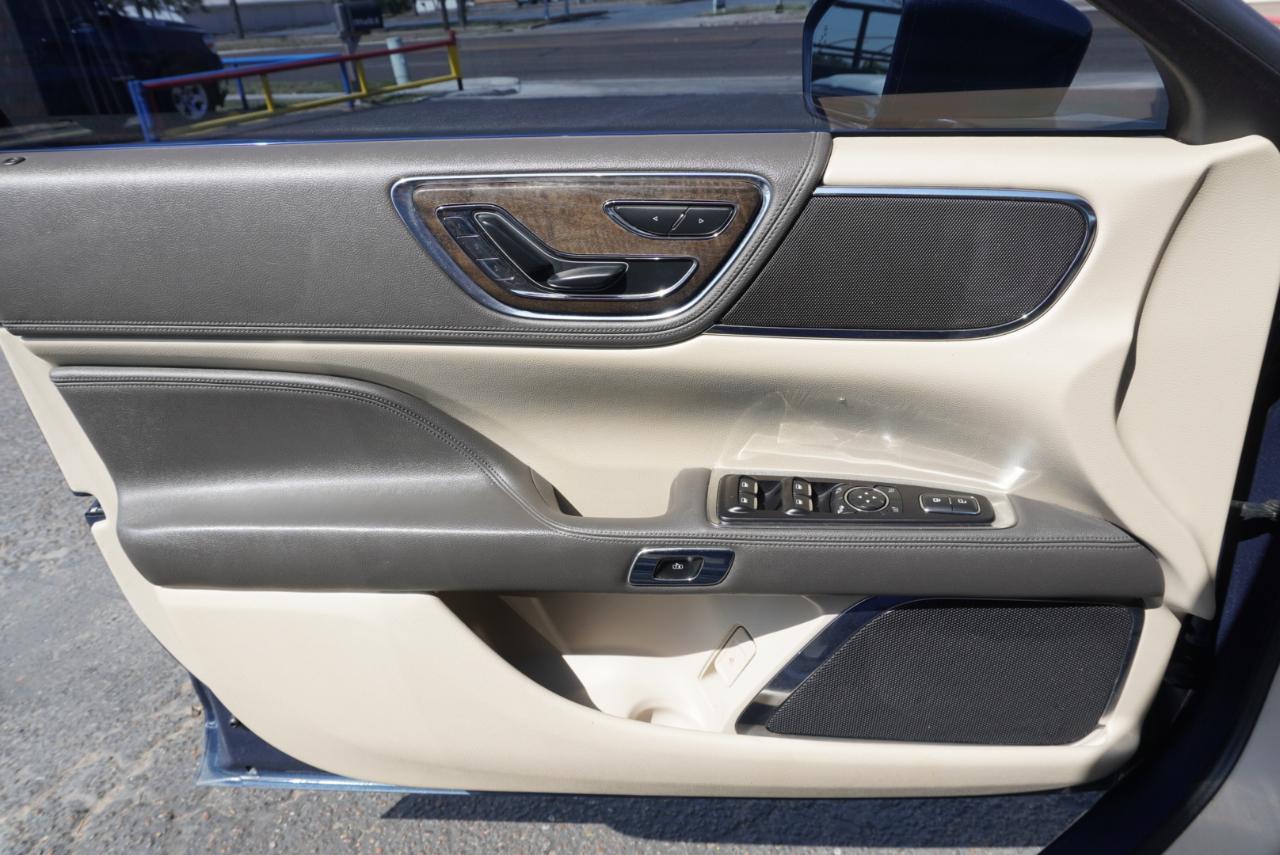 Lincoln Continental Select AWD 2018