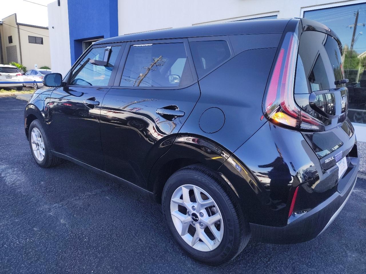 Kia Soul LX CVT 2024