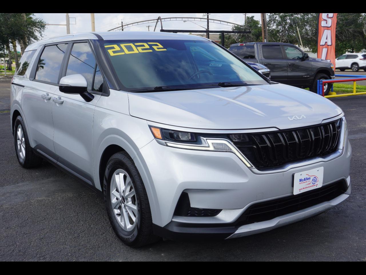 2022 Kia Sedona LX Seat Pkg's photo