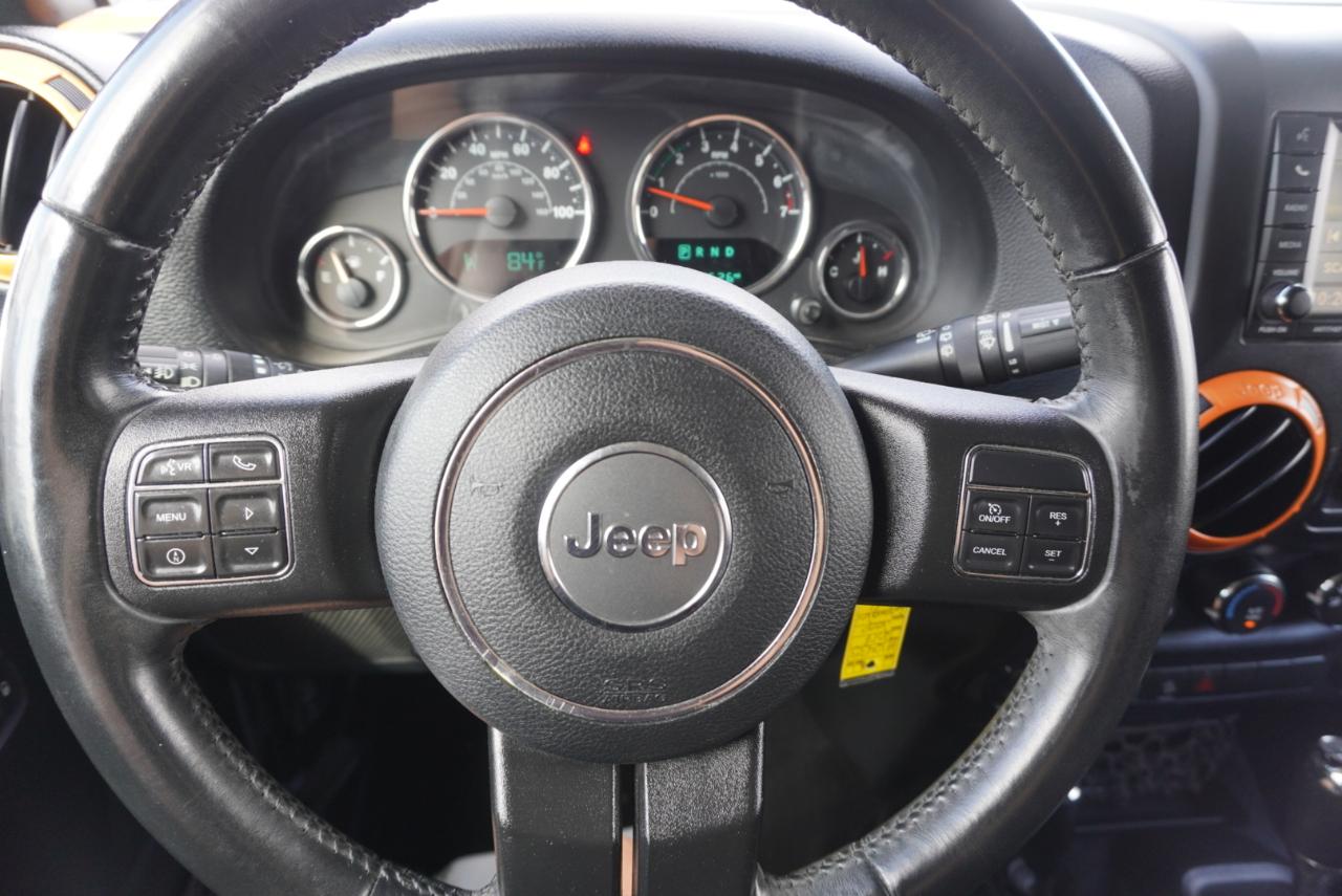 Jeep Wrangler photo 7