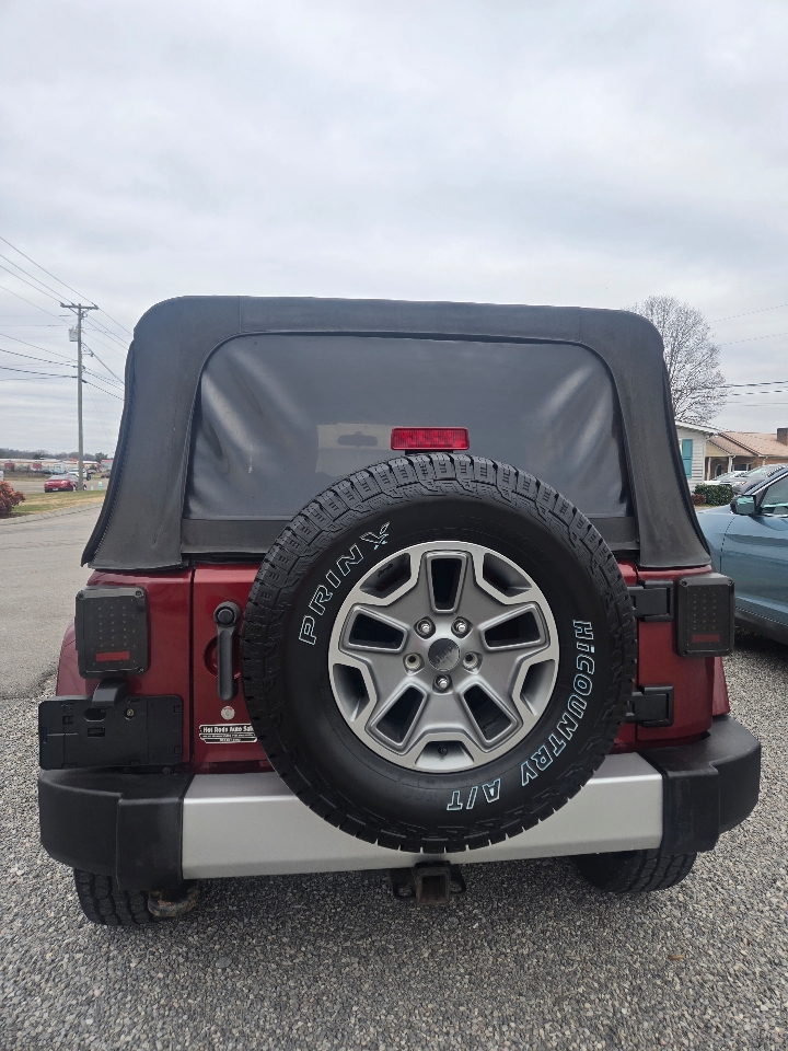Jeep Wrangler Unlimited Sahara 4WD 2010