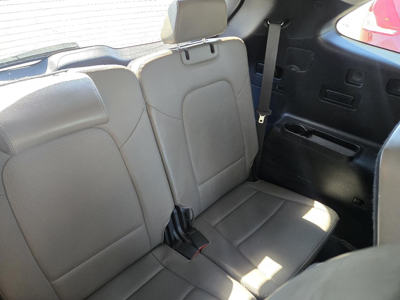 Hyundai Santa Fe Limited AWD 2013