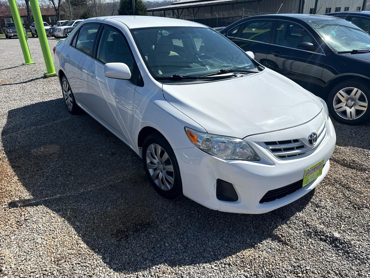 2013 Toyota Corolla S 5-Speed MT