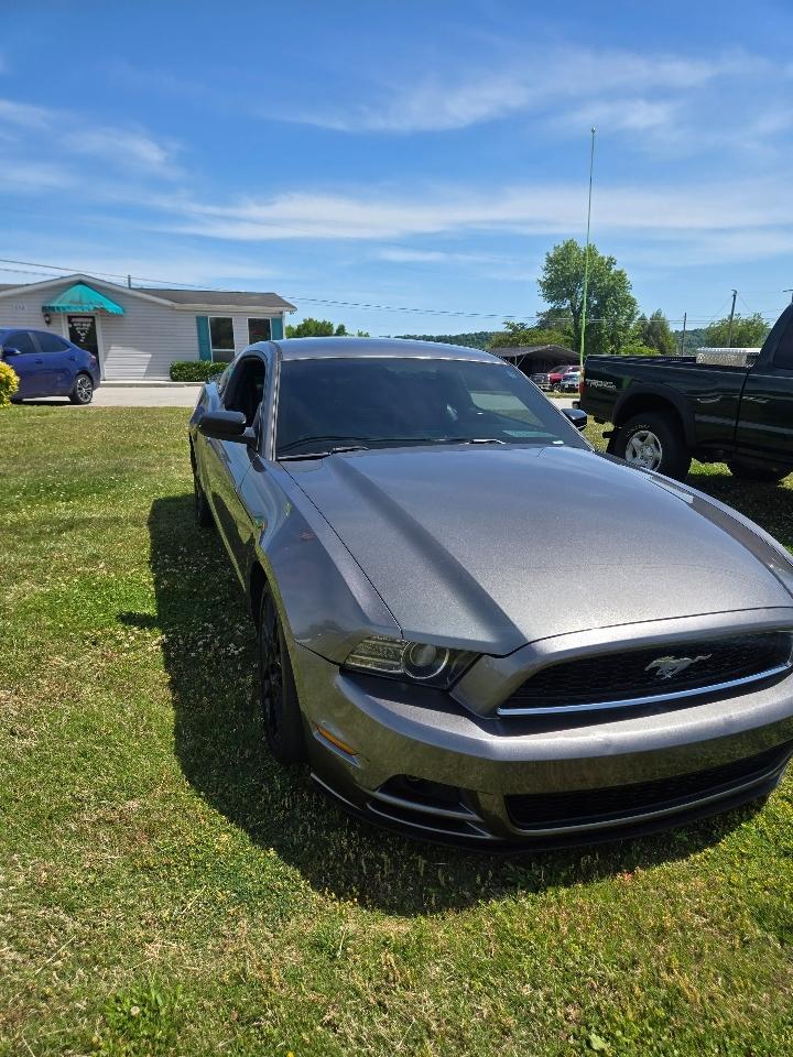 Ford Mustang V6 Coupe 2014