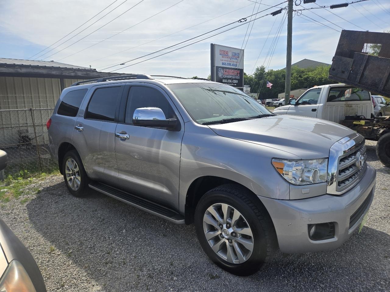 Toyota Sequoia Limited 4WD FFV 2010