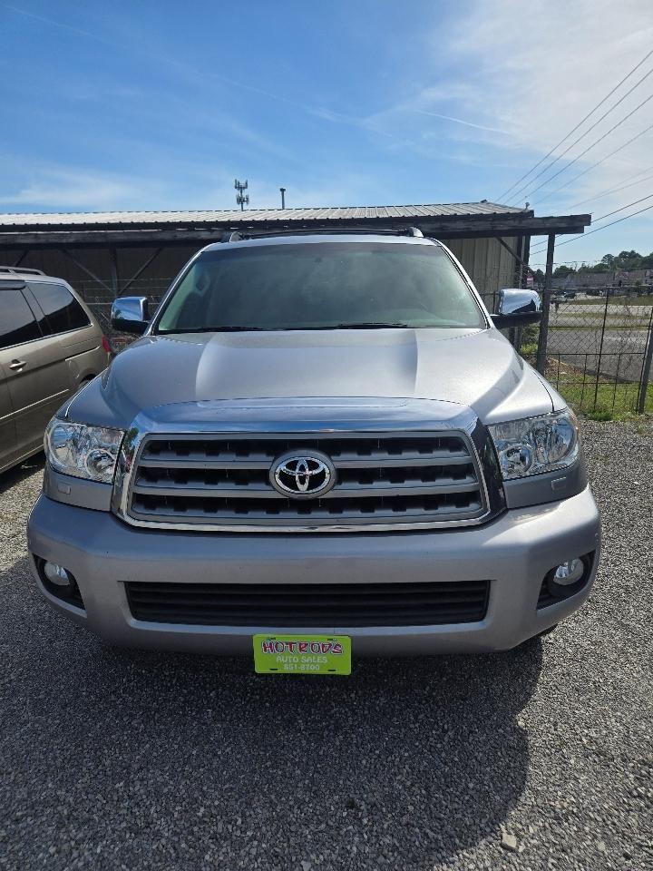 Toyota Sequoia Limited 4WD FFV 2010