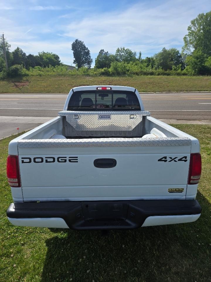 Dodge Dakota Club Cab 4WD 2000