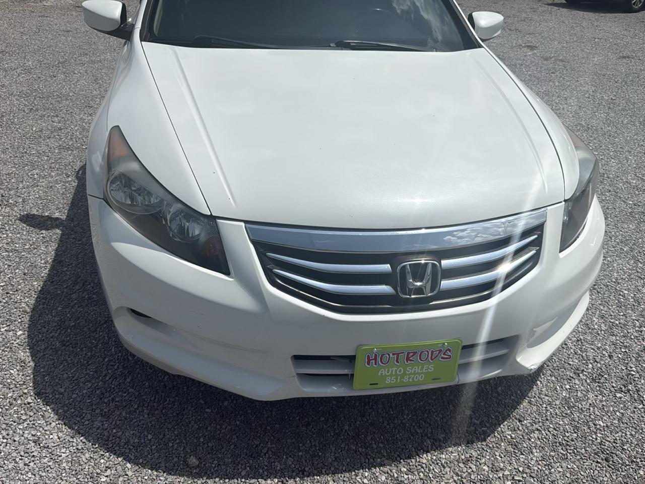 Honda Accord EX-L V6 Sedan AT 2012