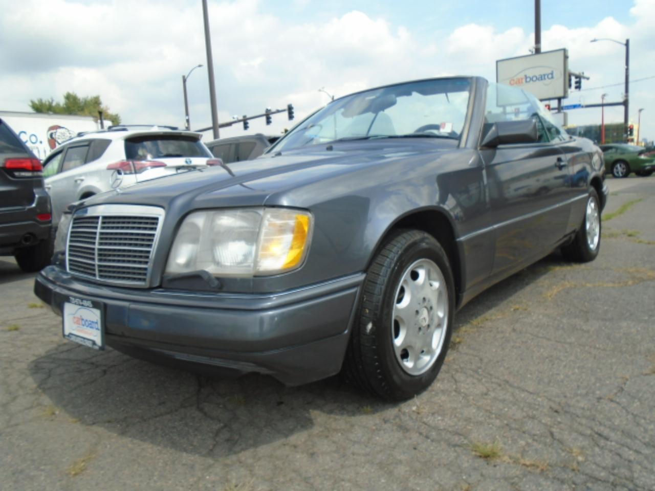 Mercedes-Benz E Class 2dr Cabriolet 3.2L 1995