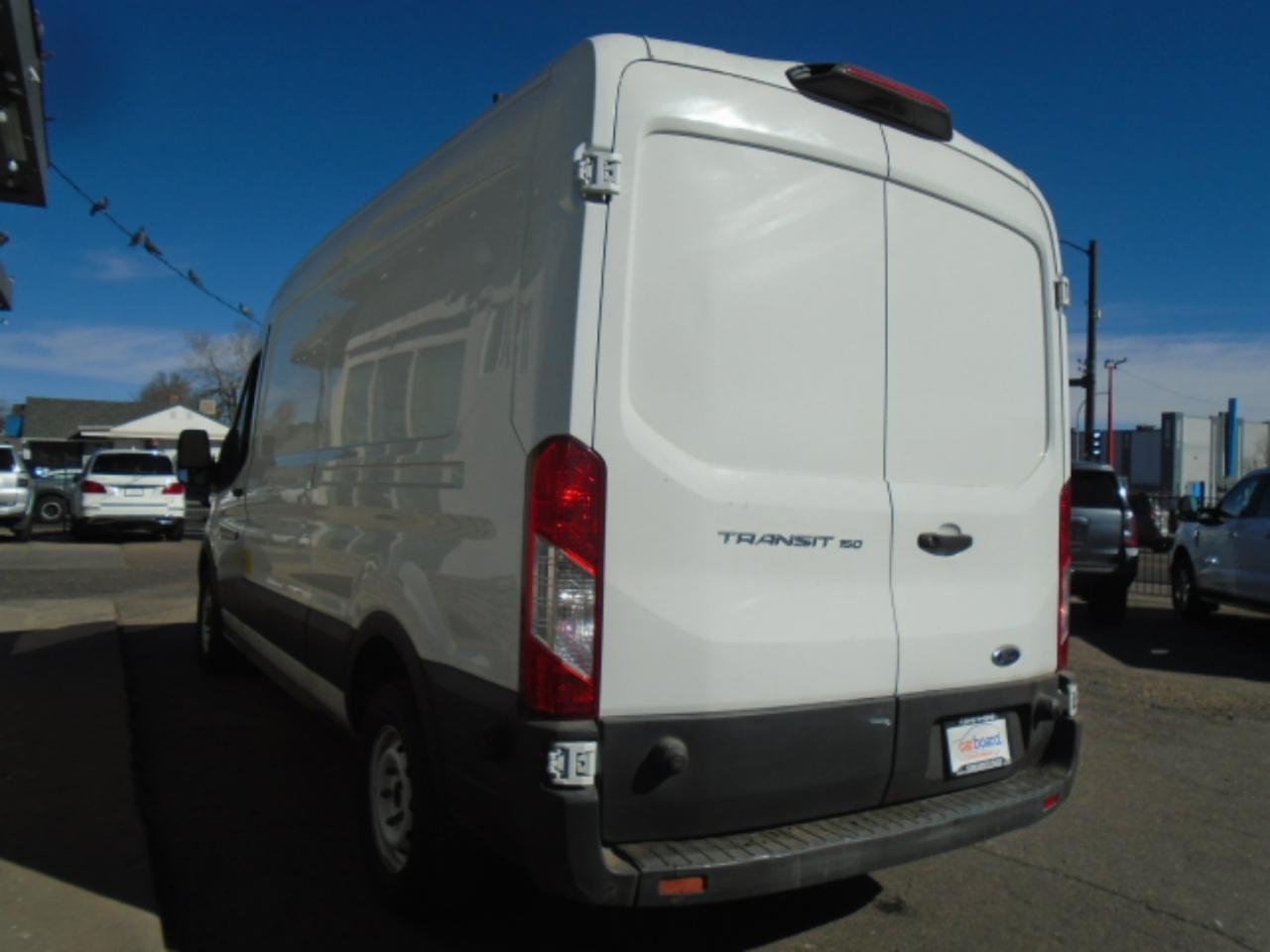 Ford Transit Van T-150 148" Med Rf 8600 GVWR Sliding RH Dr 2018