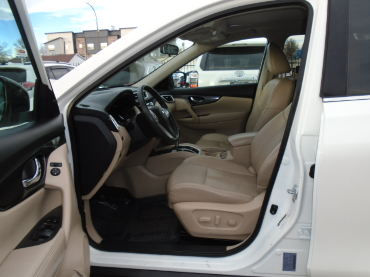 Nissan Rogue AWD 4dr SL 2016