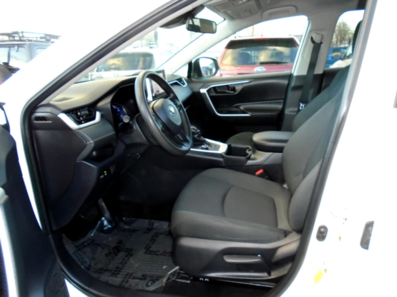 Toyota RAV4 Hybrid LE AWD (Natl) 2024