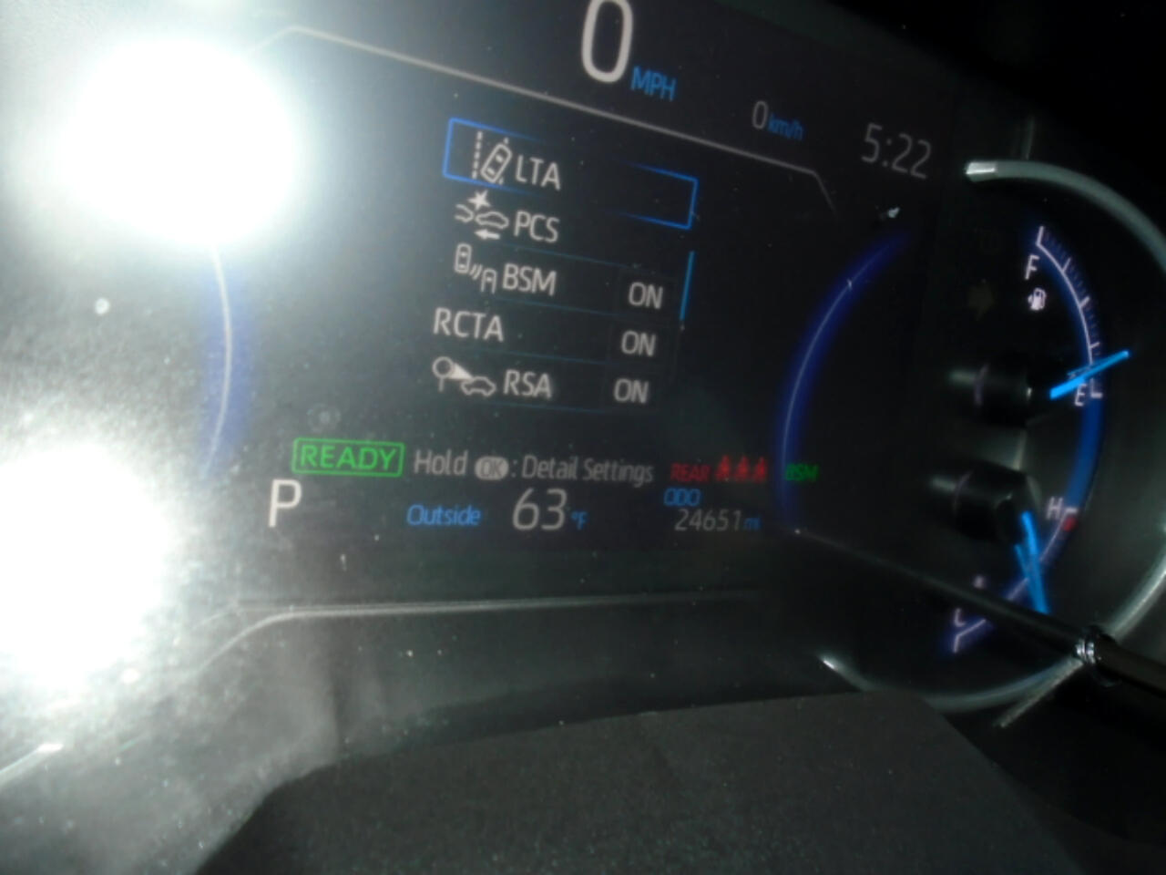 Toyota RAV4 Hybrid LE AWD (Natl) 2024