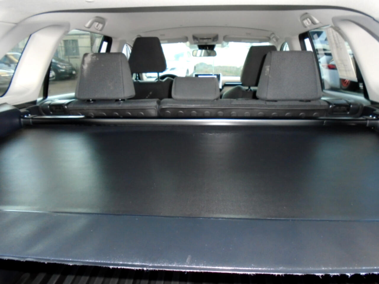 Toyota RAV4 Hybrid LE AWD (Natl) 2024