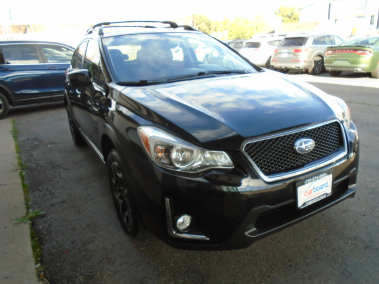 2017 Subaru Crosstrek 2.0i Premium photo 2
