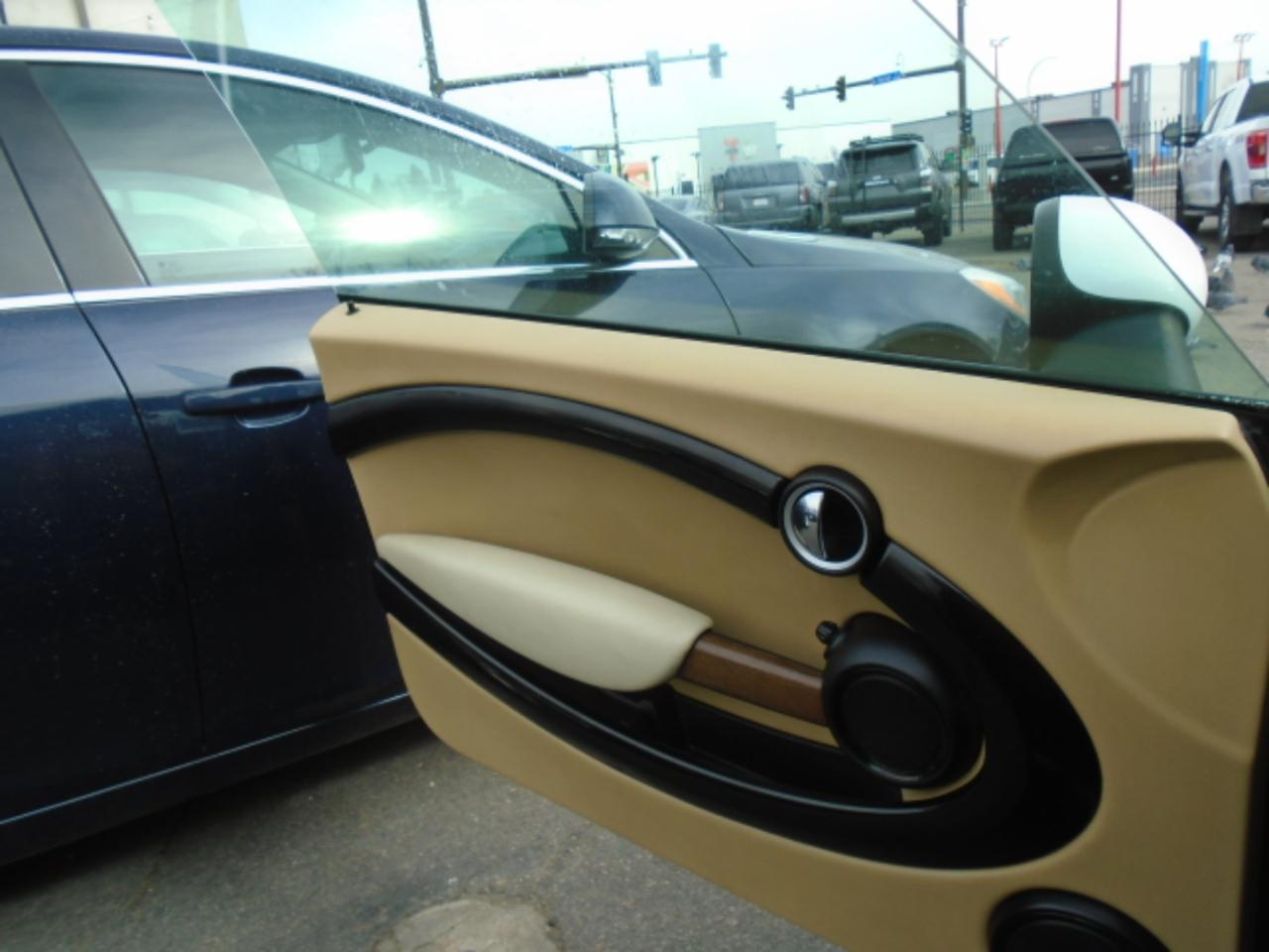 MINI Cooper Hardtop 2dr Cpe 2008