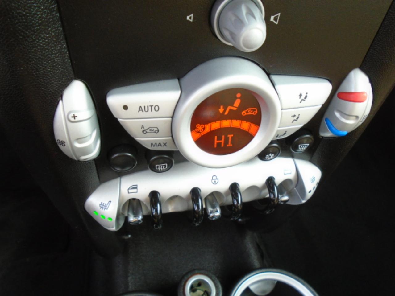 MINI Cooper Hardtop 2dr Cpe 2008