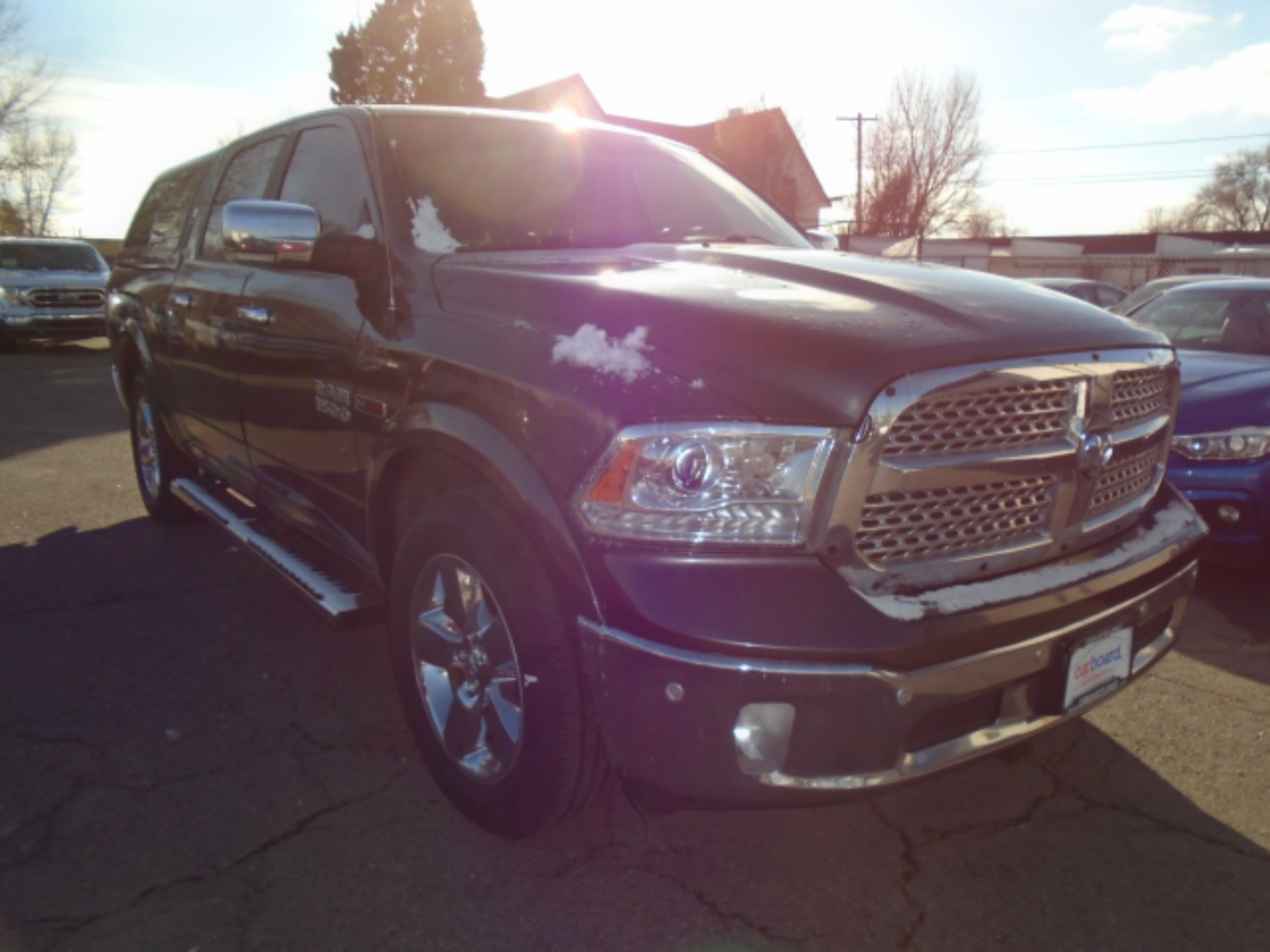2017 Ram 1500 Laramie photo 3