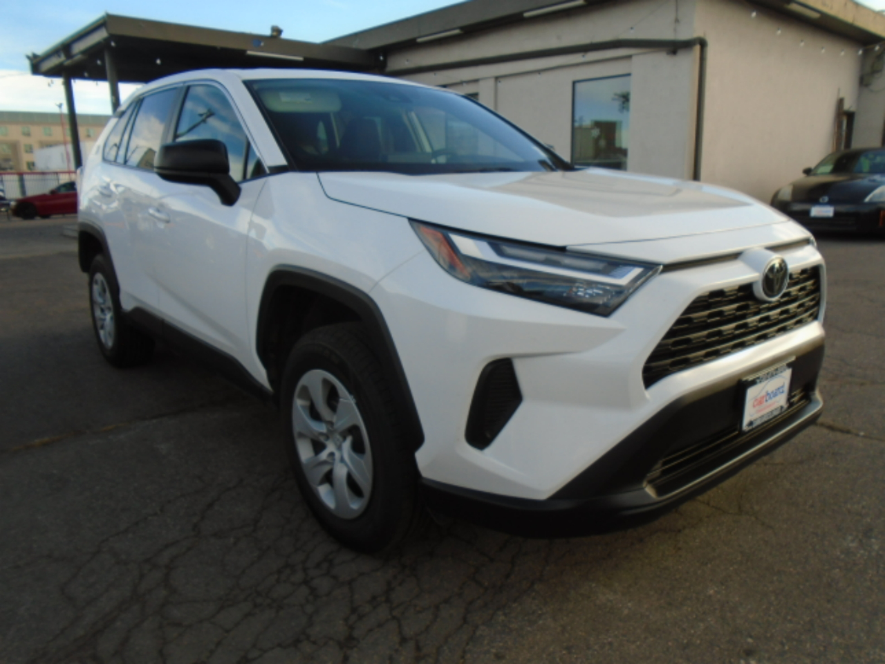 Toyota RAV4 LE AWD (Natl) 2024