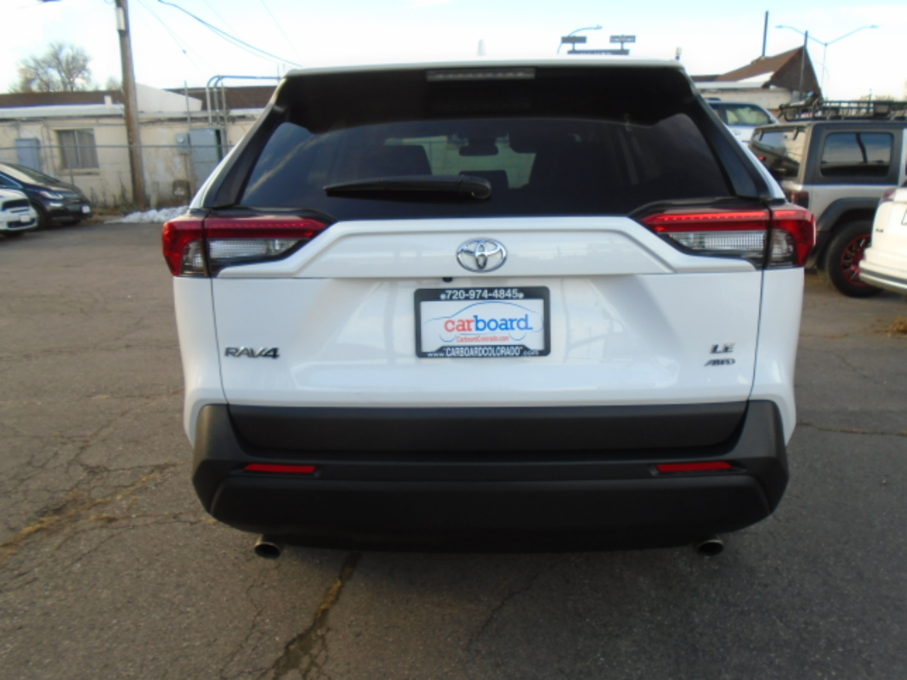 Toyota RAV4 LE AWD (Natl) 2024