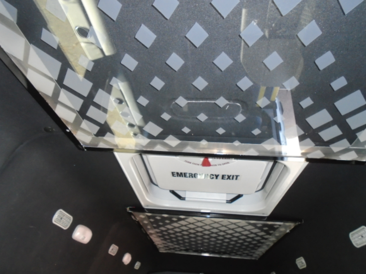 Ford Transit Passenger Wagon T-350 148" EL High Roof XLT Sliding RH Dr DRW 2019