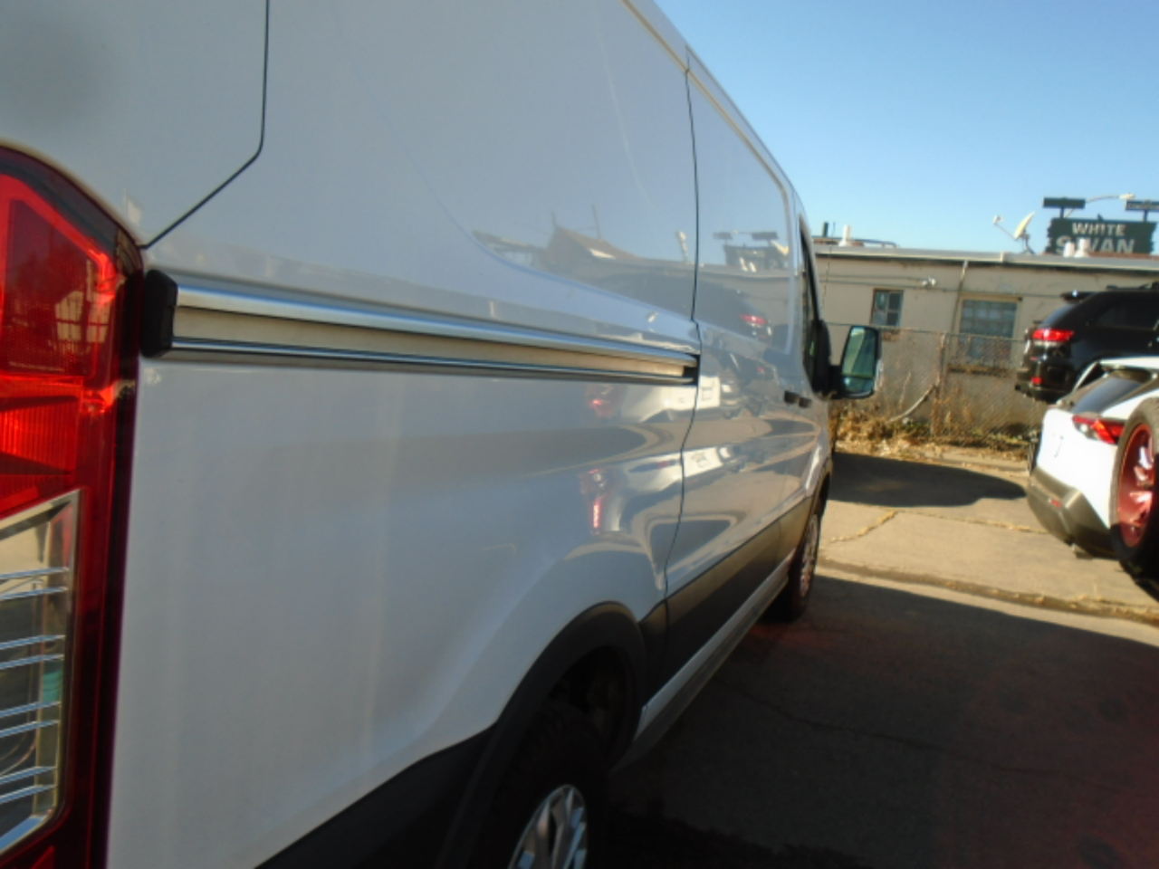 Ford Transit Cargo Van T-250 130" Low Rf 9070 GVWR RWD 2021