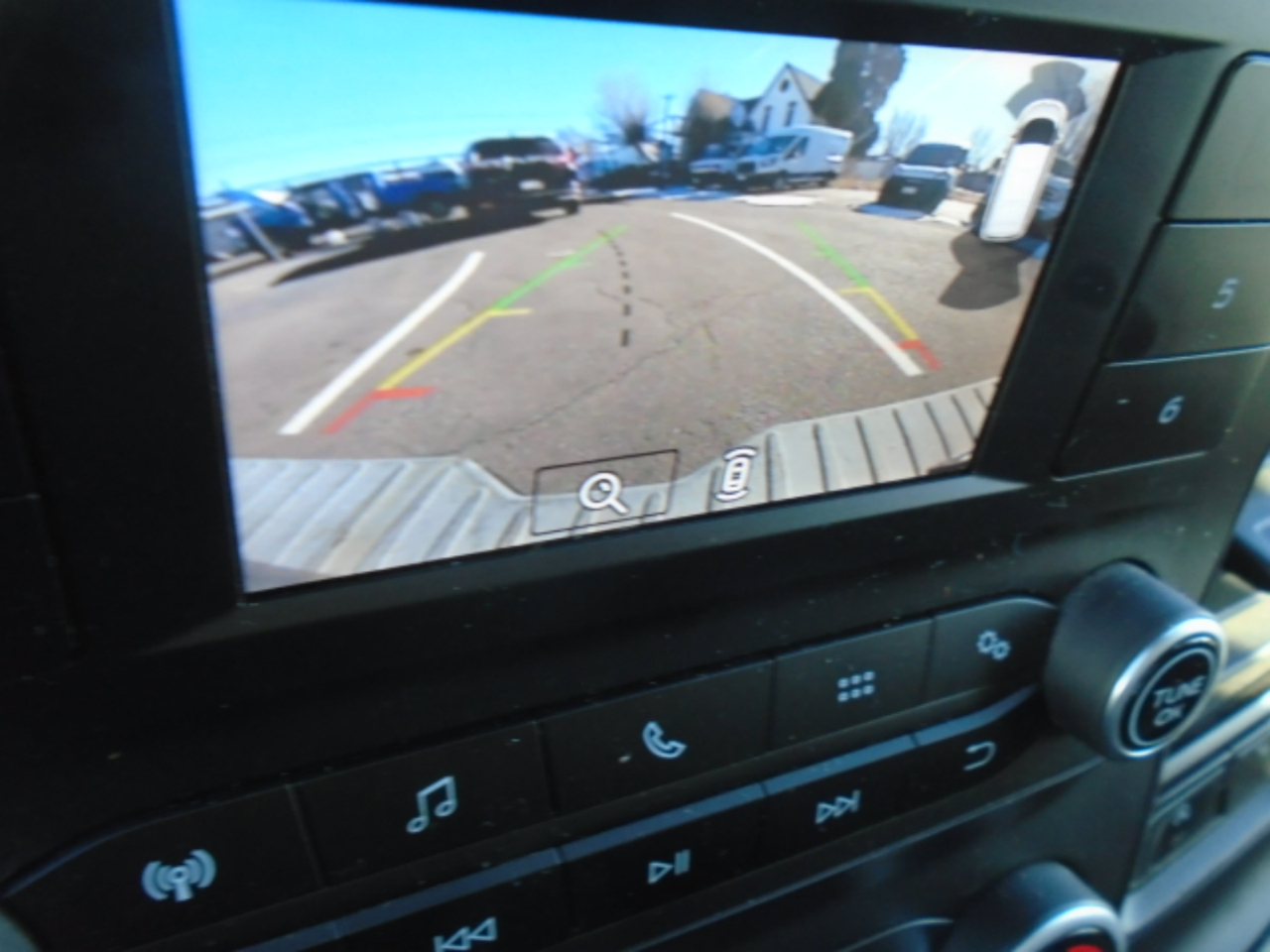 Ford Transit Cargo Van T-250 130" Low Rf 9070 GVWR RWD 2021