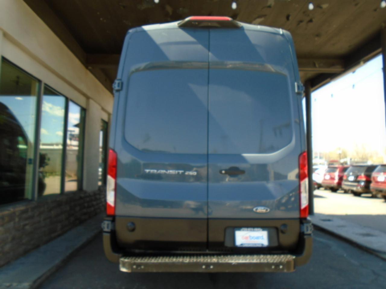 Ford Transit Van T-250 148" EL Hi Rf 9000 GVWR Sliding RH Dr 2019