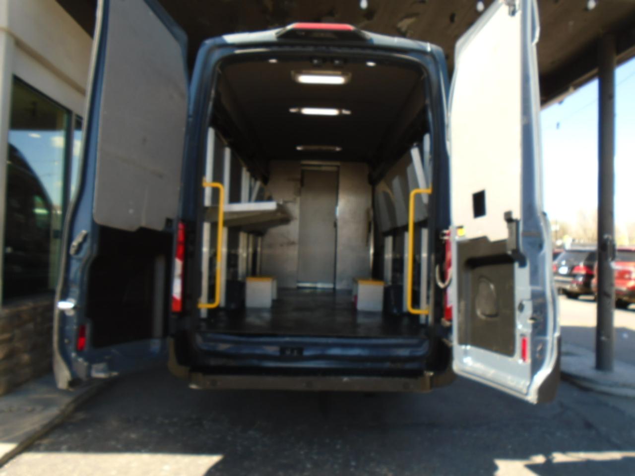 Ford Transit Van T-250 148" EL Hi Rf 9000 GVWR Sliding RH Dr 2019