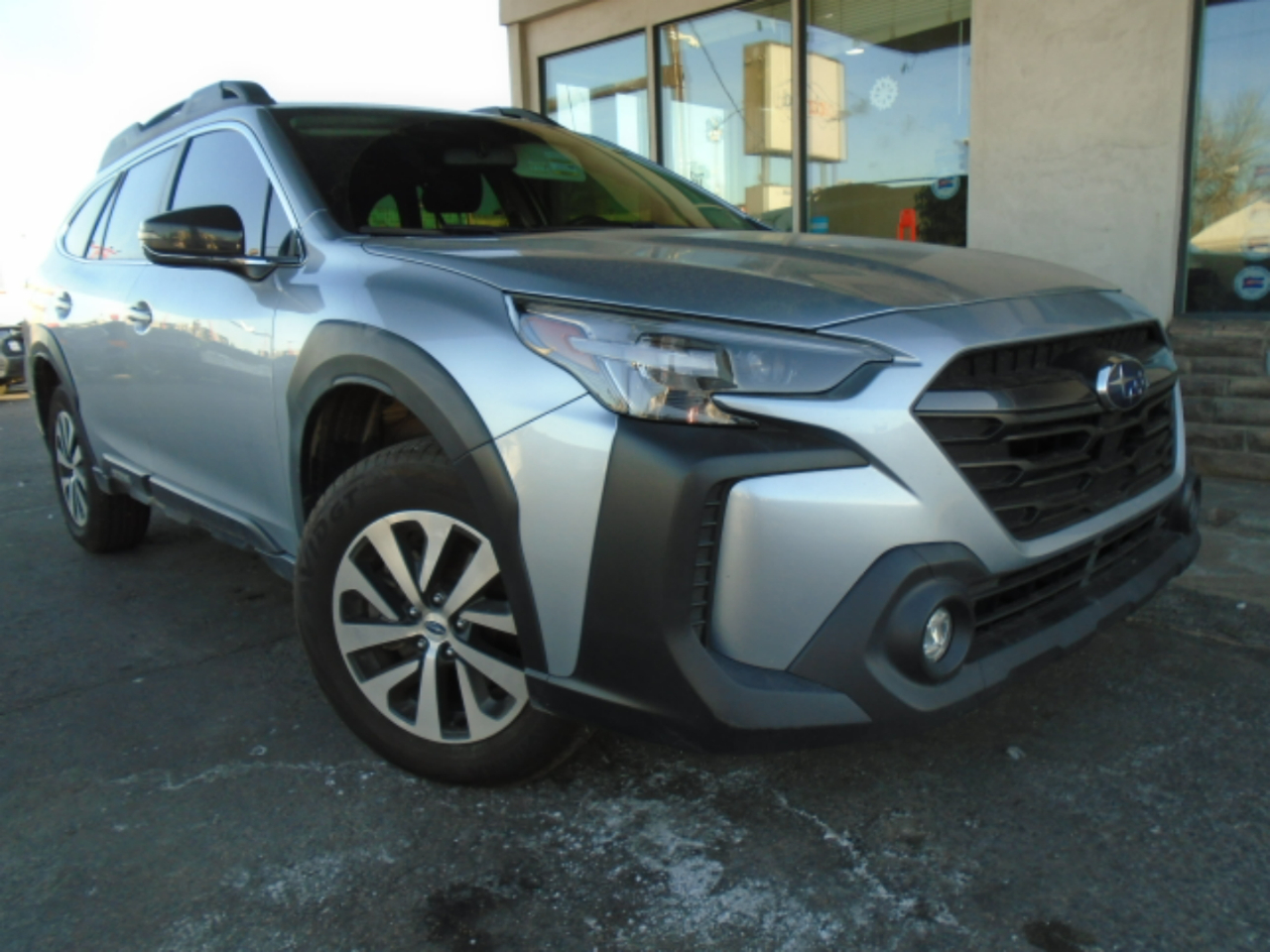 2023 Subaru Outback Premium CVT