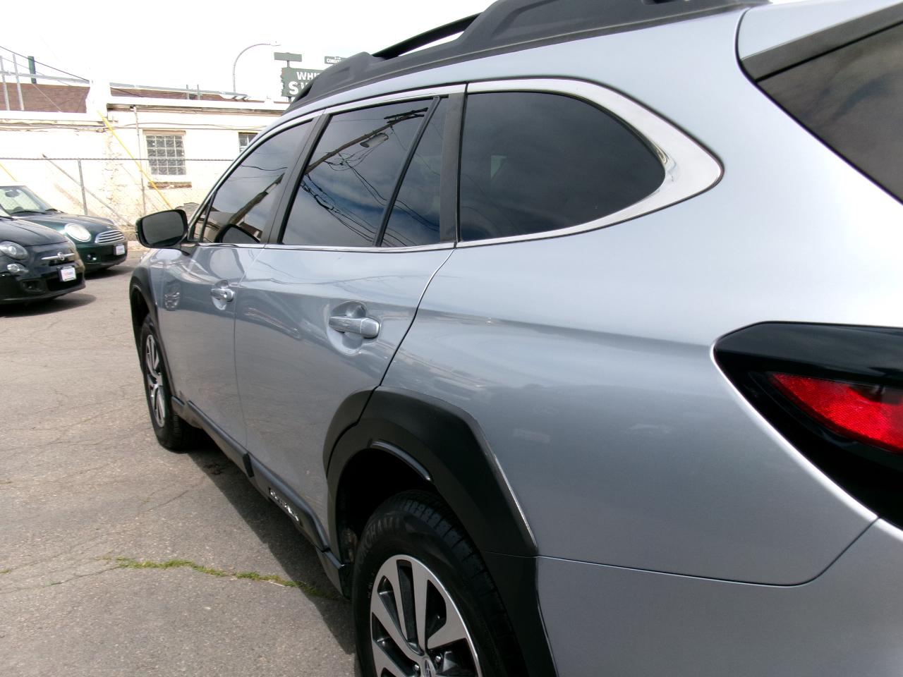 Subaru Outback Premium CVT 2023