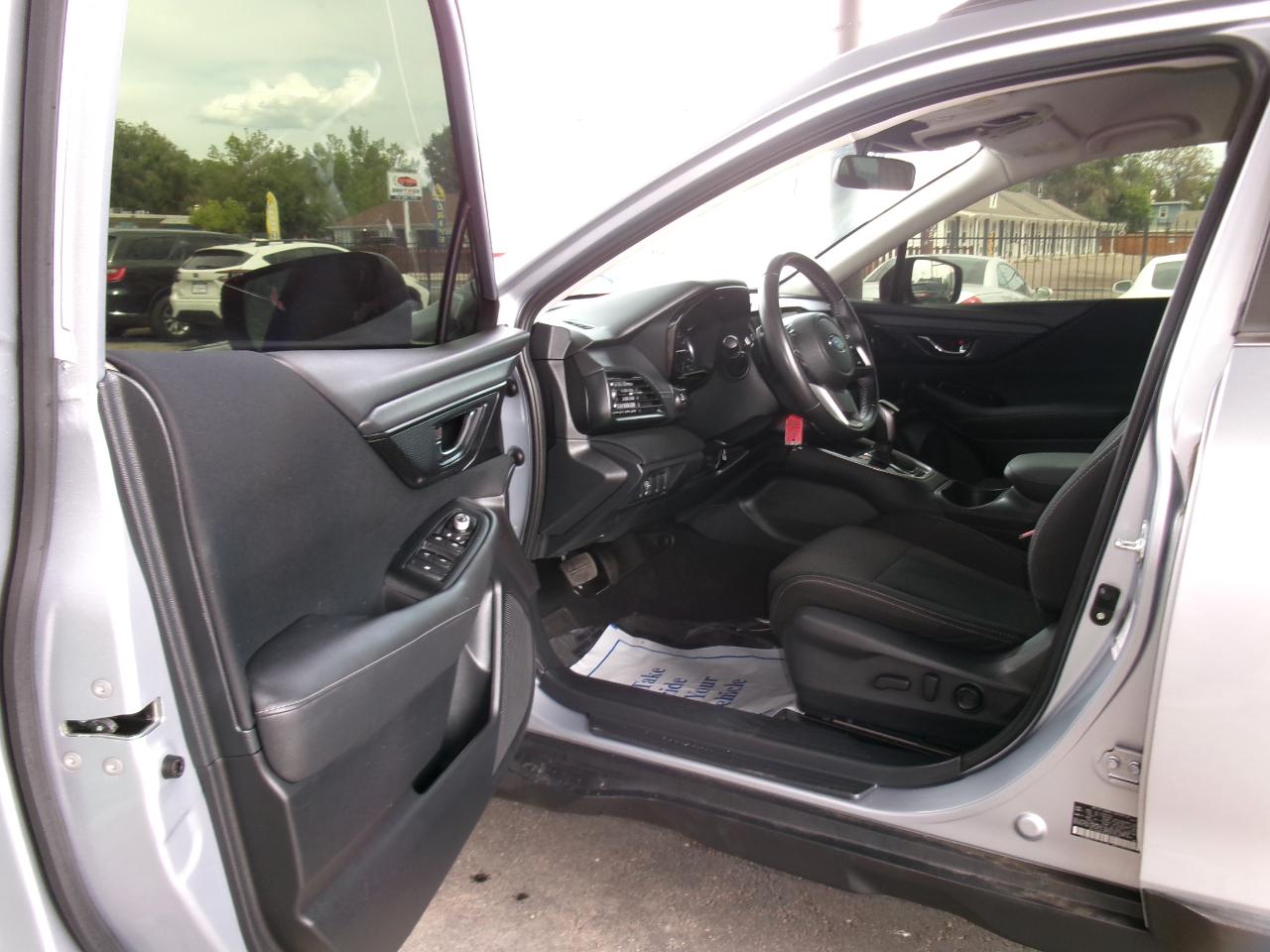 Subaru Outback Premium CVT 2023