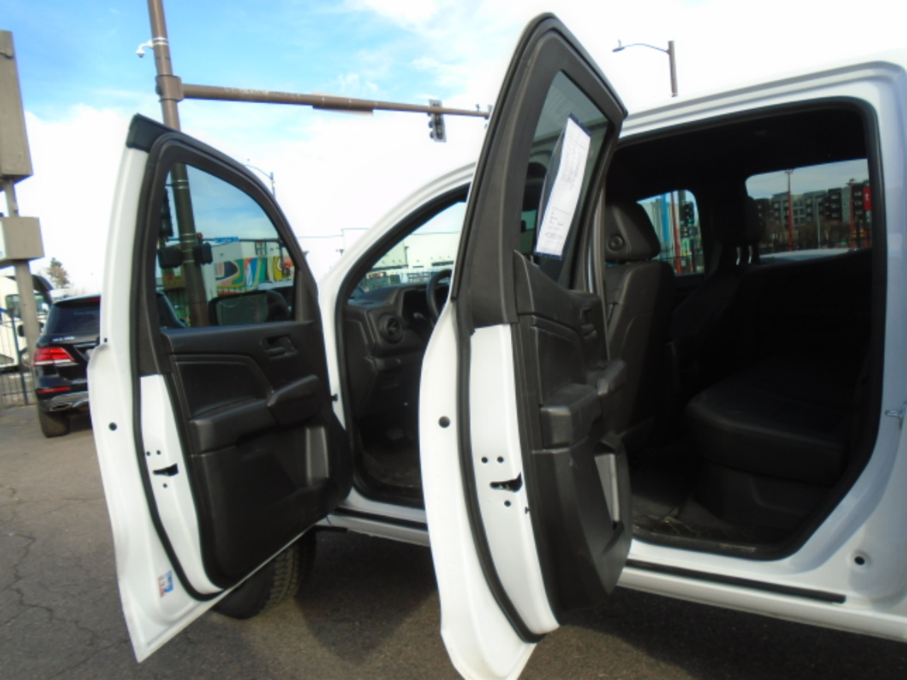 Chevrolet Colorado 4WD Crew Cab Trail Boss 2025