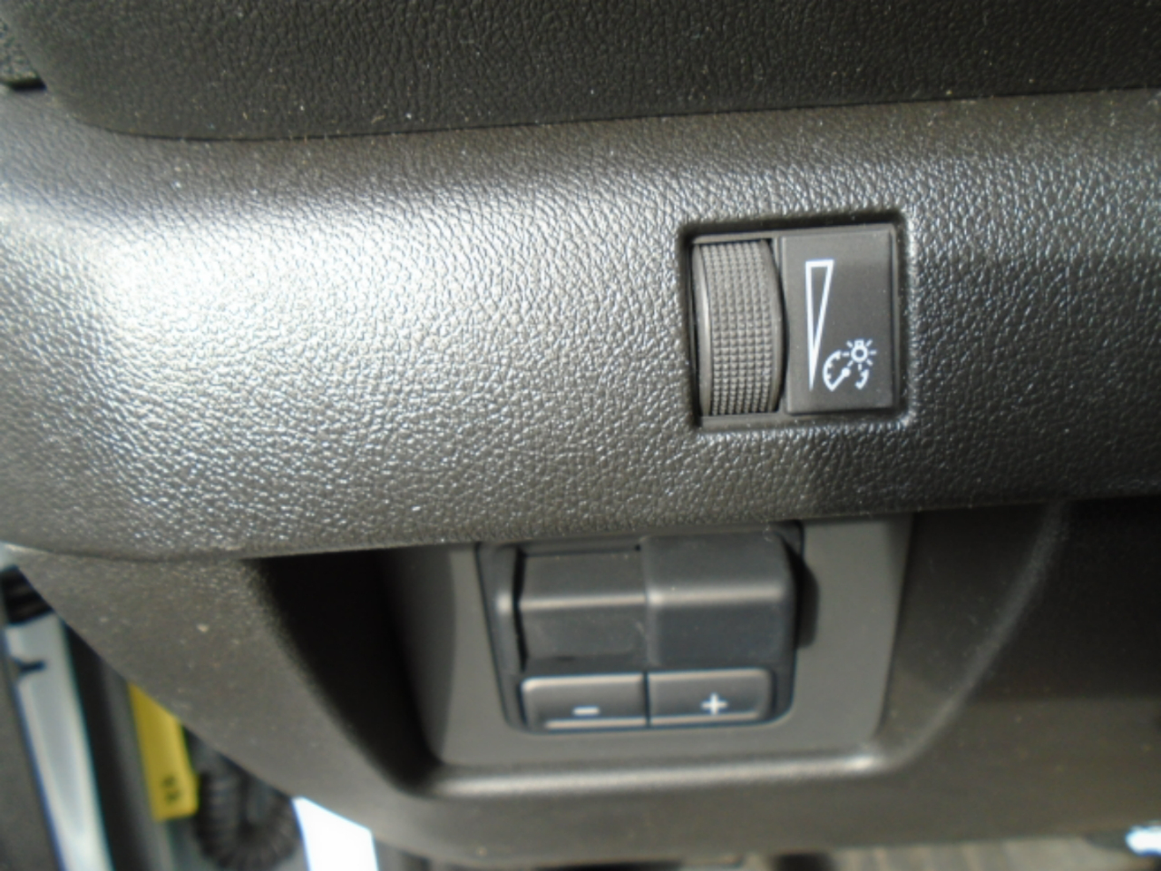 Chevrolet Colorado 4WD Crew Cab Trail Boss 2025