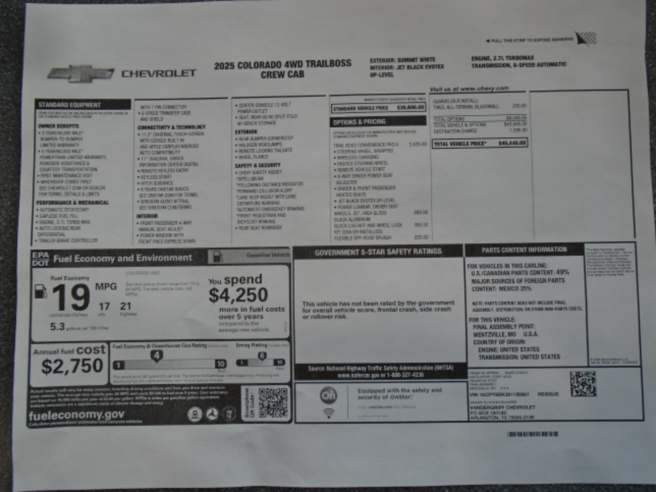 Chevrolet Colorado 4WD Crew Cab Trail Boss 2025