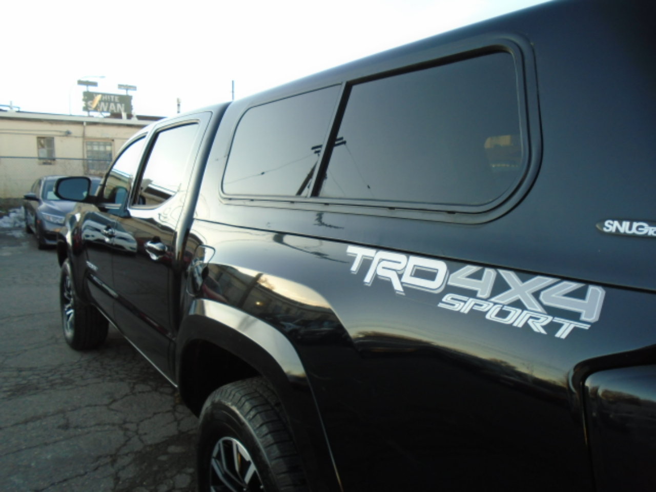 Toyota Tacoma 4WD TRD Sport Double Cab 5' Bed V6 MT (Natl) 2021