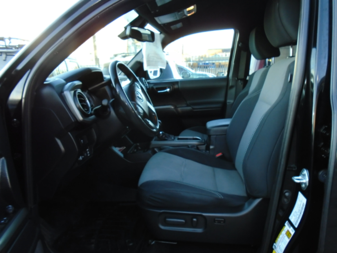 Toyota Tacoma 4WD TRD Sport Double Cab 5' Bed V6 MT (Natl) 2021