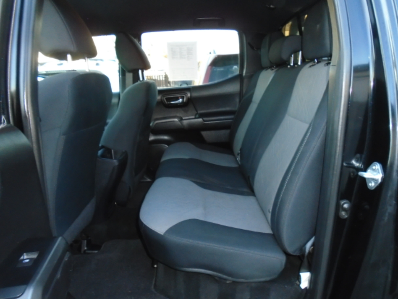 Toyota Tacoma 4WD TRD Sport Double Cab 5' Bed V6 MT (Natl) 2021