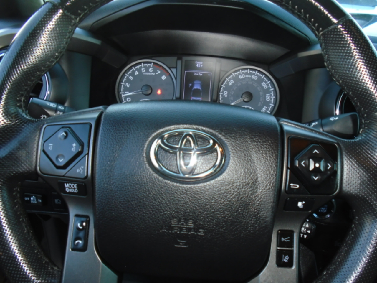 Toyota Tacoma 4WD TRD Sport Double Cab 5' Bed V6 MT (Natl) 2021