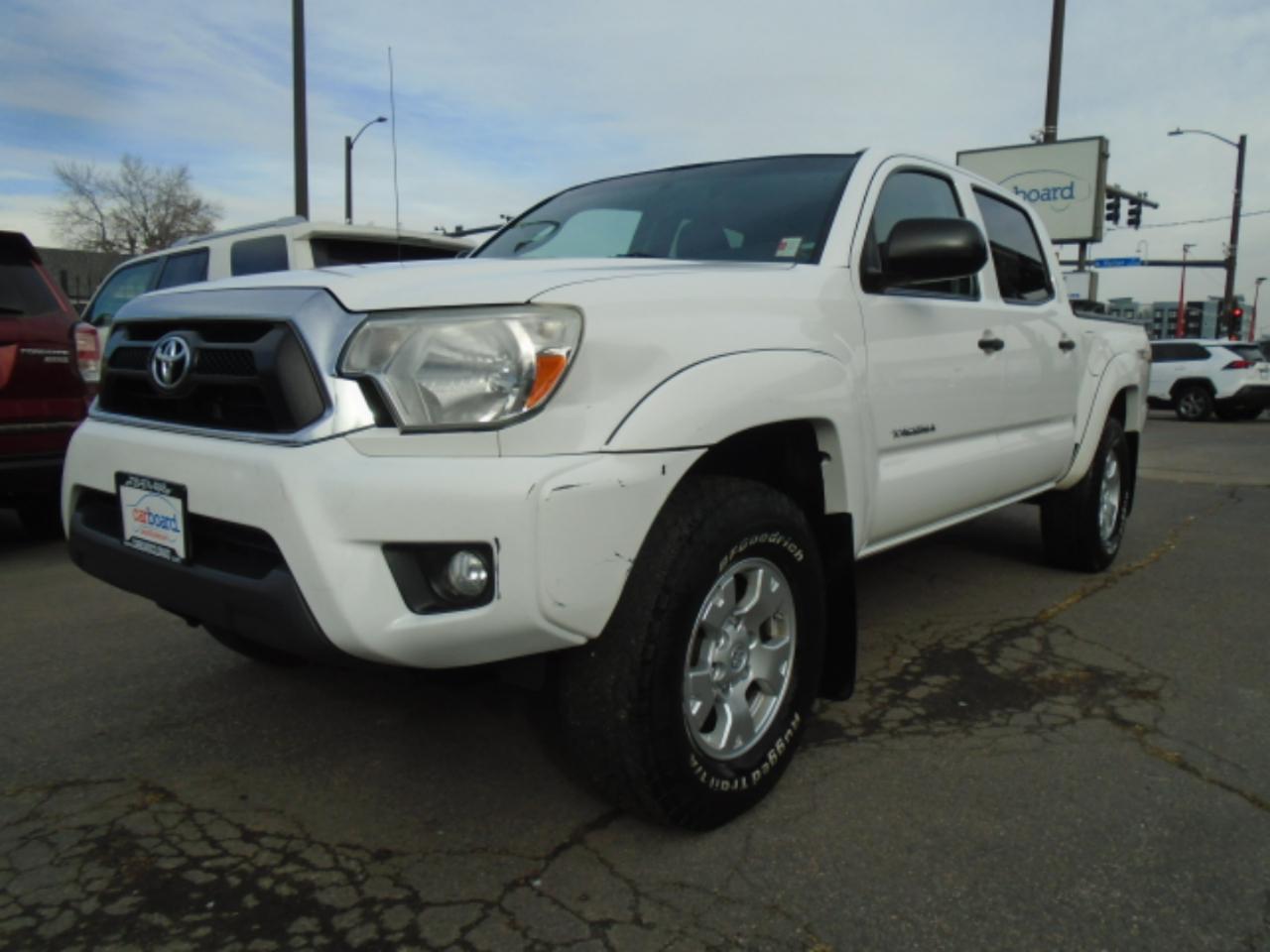 Toyota Tacoma 4WD Double Cab V6 MT (Natl) 2014